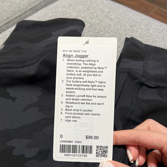 Lululemon Align Jogger - Picture 3 of 6